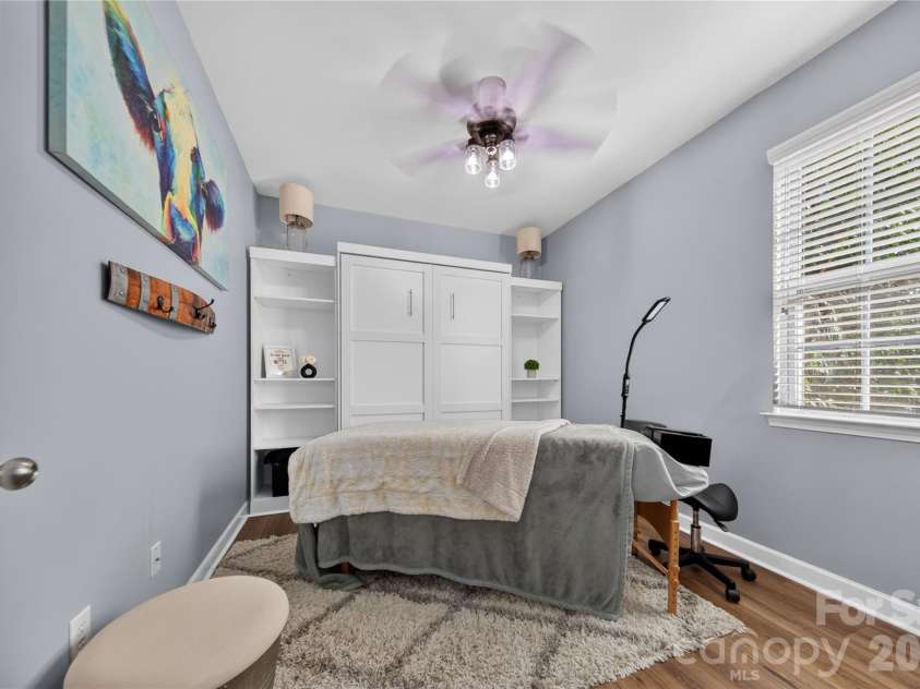 507 Fair Oaks Drive, Fort Mill, SC 29708.  MLS# CAR4423994, YatesRealty ID 52040. First Floor Guest Suite