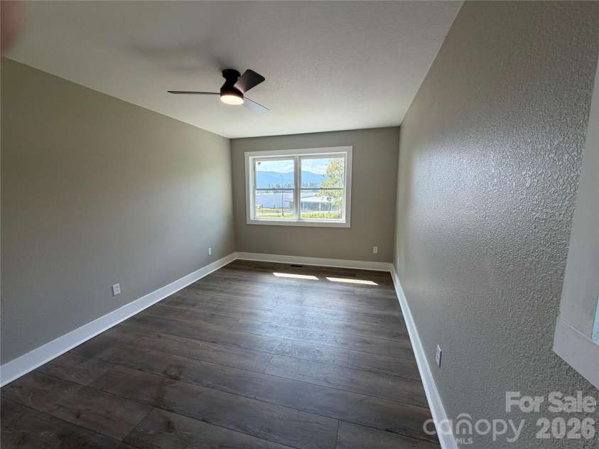 1124 Mcdonald Road, Hayesville, NC 28904.  MLS# CAR4419921, YatesRealty ID 52043. 
