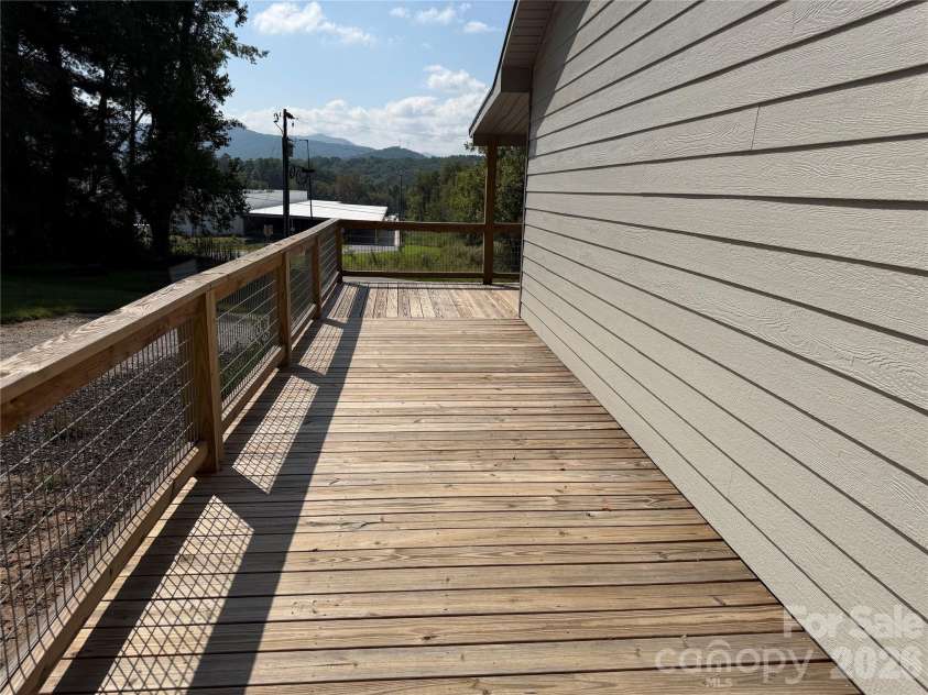 1124 Mcdonald Road, Hayesville, NC 28904.  MLS# CAR4419921, YatesRealty ID 52043. 