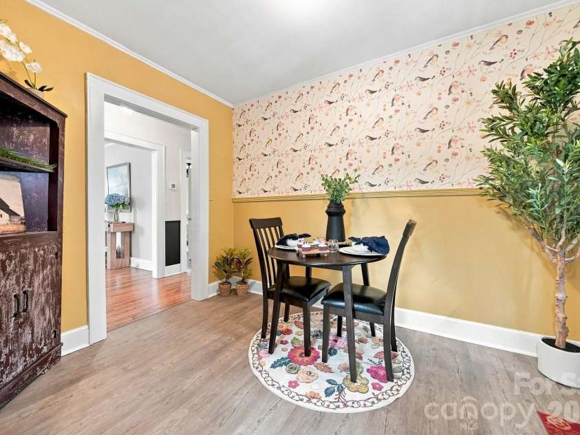 312 Sharon Avenue, Lenoir, NC 28645.  MLS# CAR4419881, YatesRealty ID 52048. Or could be a great office area!