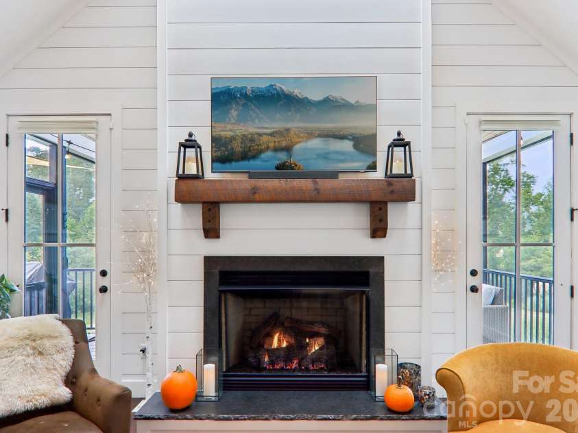 107 New Pinner Place, Arden, NC 28704.  MLS# CAR4426585, YatesRealty ID 52049. Fire Place