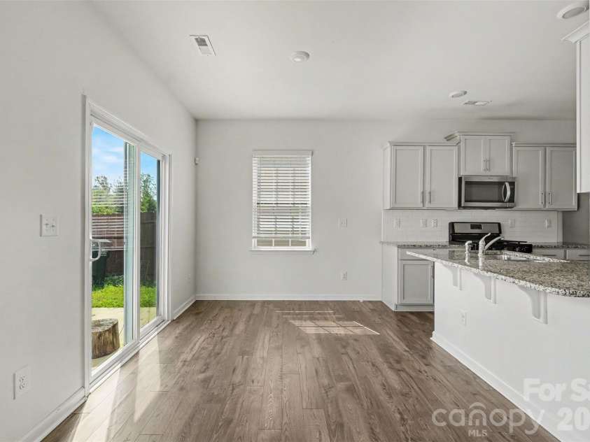 7577 Nolen Farm Drive, Gastonia, NC 28056.  MLS# CAR4426555, YatesRealty ID 52050. 