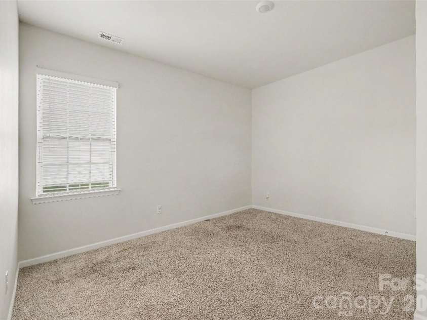 7577 Nolen Farm Drive, Gastonia, NC 28056.  MLS# CAR4426555, YatesRealty ID 52050. 