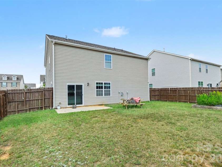 7577 Nolen Farm Drive, Gastonia, NC 28056.  MLS# CAR4426555, YatesRealty ID 52050. 