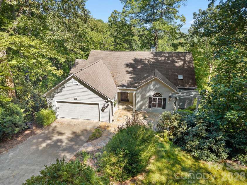 1001 Stone Drive, Brevard, NC 28712.  MLS# CAR4418852, YatesRealty ID 52051. 