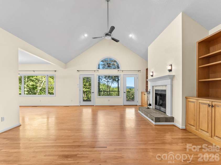 1001 Stone Drive, Brevard, NC 28712.  MLS# CAR4418852, YatesRealty ID 52051. 