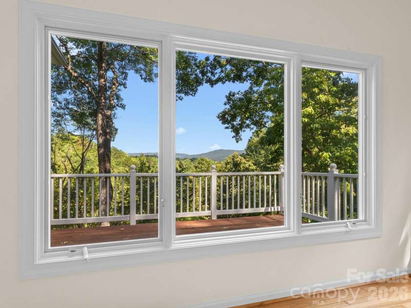 1001 Stone Drive, Brevard, NC 28712.  MLS# CAR4418852, YatesRealty ID 52051. 