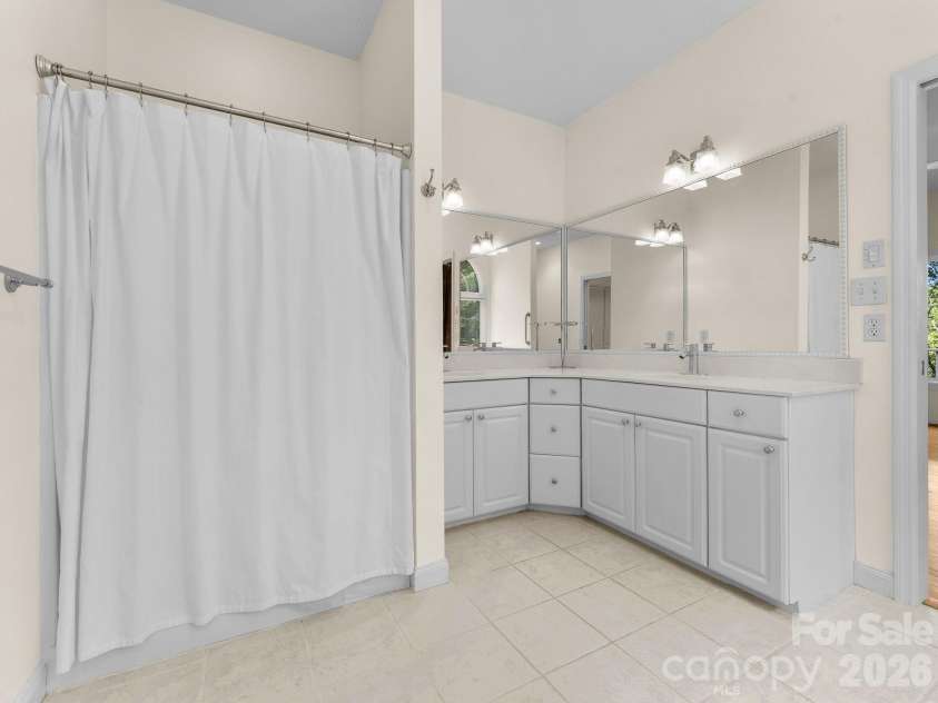 1001 Stone Drive, Brevard, NC 28712.  MLS# CAR4418852, YatesRealty ID 52051. 