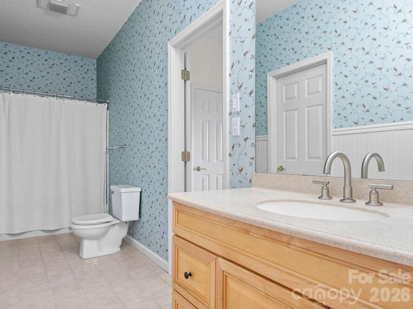 1001 Stone Drive, Brevard, NC 28712.  MLS# CAR4418852, YatesRealty ID 52051. 