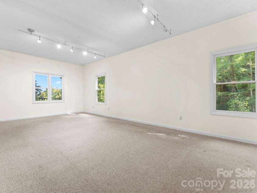 1001 Stone Drive, Brevard, NC 28712.  MLS# CAR4418852, YatesRealty ID 52051. 
