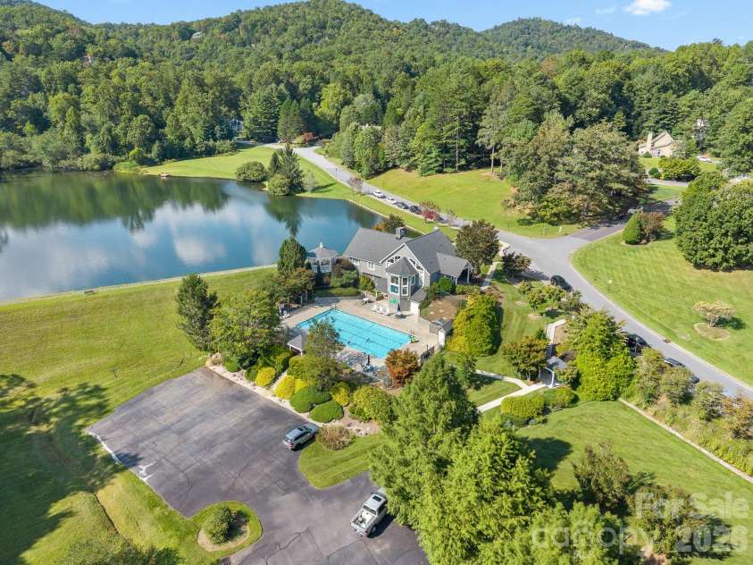 1001 Stone Drive, Brevard, NC 28712.  MLS# CAR4418852, YatesRealty ID 52051. 