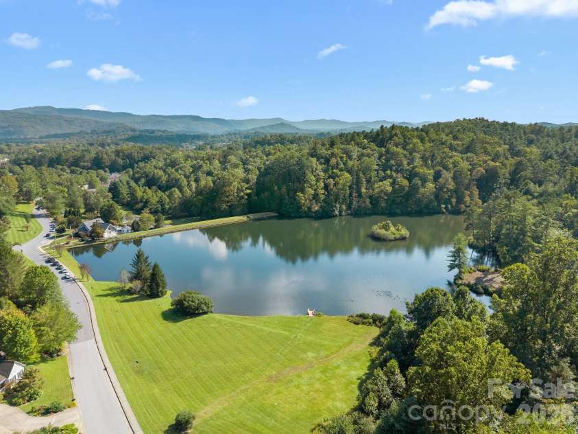 1001 Stone Drive, Brevard, NC 28712.  MLS# CAR4418852, YatesRealty ID 52051. 