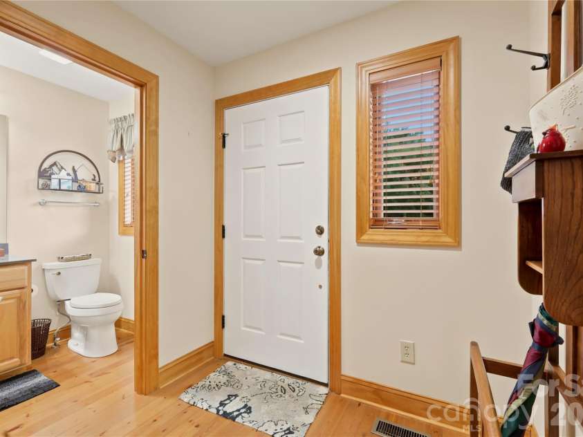 351 Silver Springs Drive, Banner Elk, NC 28604.  MLS# CAR4426595, YatesRealty ID 52052. 