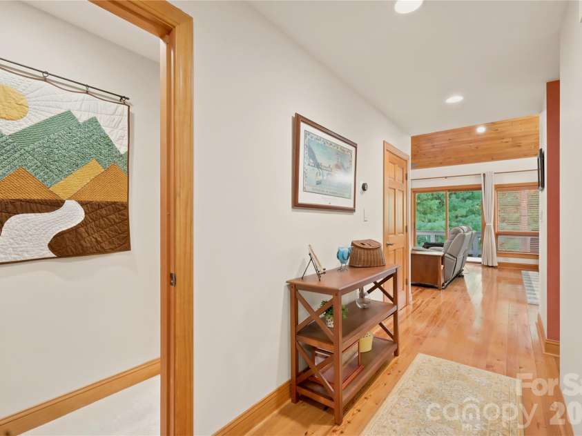 351 Silver Springs Drive, Banner Elk, NC 28604.  MLS# CAR4426595, YatesRealty ID 52052. 