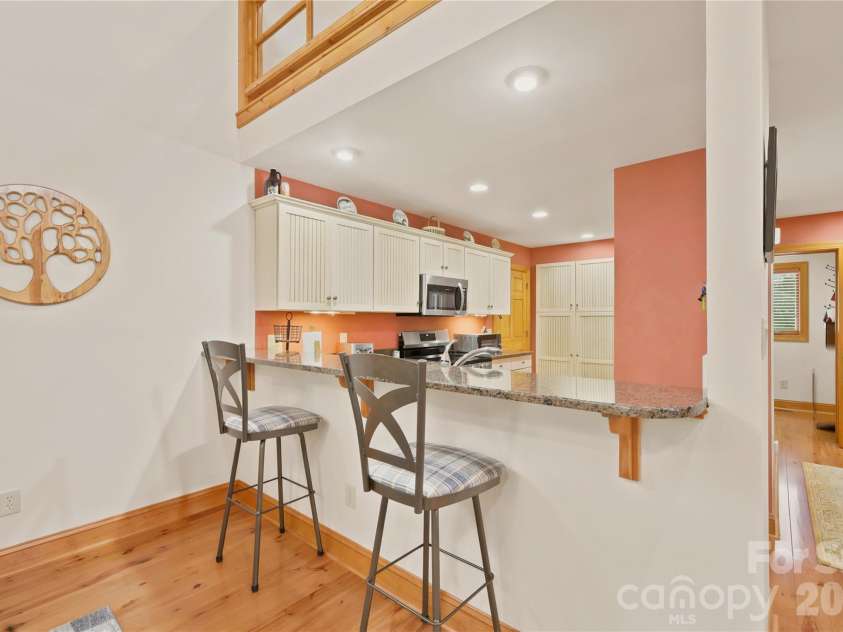 351 Silver Springs Drive, Banner Elk, NC 28604.  MLS# CAR4426595, YatesRealty ID 52052. 