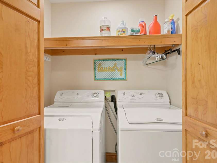 351 Silver Springs Drive, Banner Elk, NC 28604.  MLS# CAR4426595, YatesRealty ID 52052. 