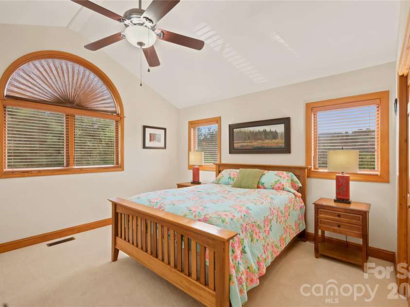 351 Silver Springs Drive, Banner Elk, NC 28604.  MLS# CAR4426595, YatesRealty ID 52052. 