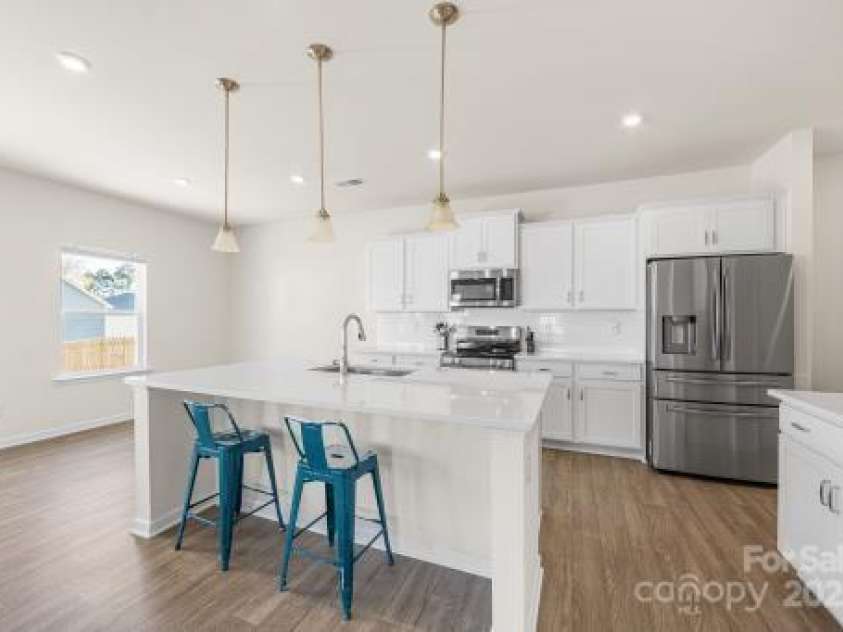 5907 Palmer Drive, Charlotte, NC 28212.  MLS# CAR4320284, YatesRealty ID 52053. 