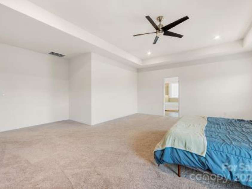 5907 Palmer Drive, Charlotte, NC 28212.  MLS# CAR4320284, YatesRealty ID 52053. 