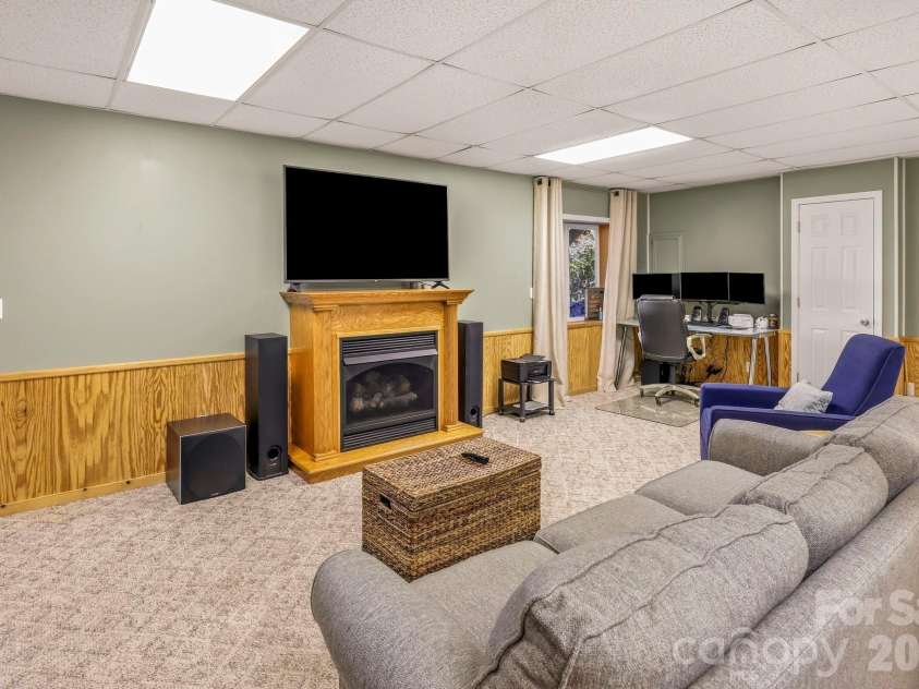 255 Cross Ridge Drive, Rutherfordton, NC 28139.  MLS# CAR4425951, YatesRealty ID 52054. 