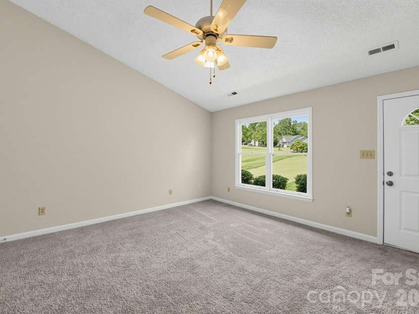 140 Weeping Willow Way, Gastonia, NC 28052.  MLS# CAR4426603, YatesRealty ID 52055. 