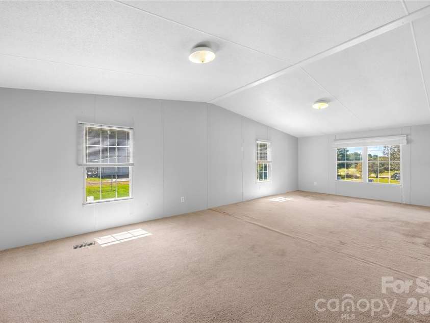 506 Salem Church Road, Maiden, NC 28650.  MLS# CAR4426455, YatesRealty ID 52060. 