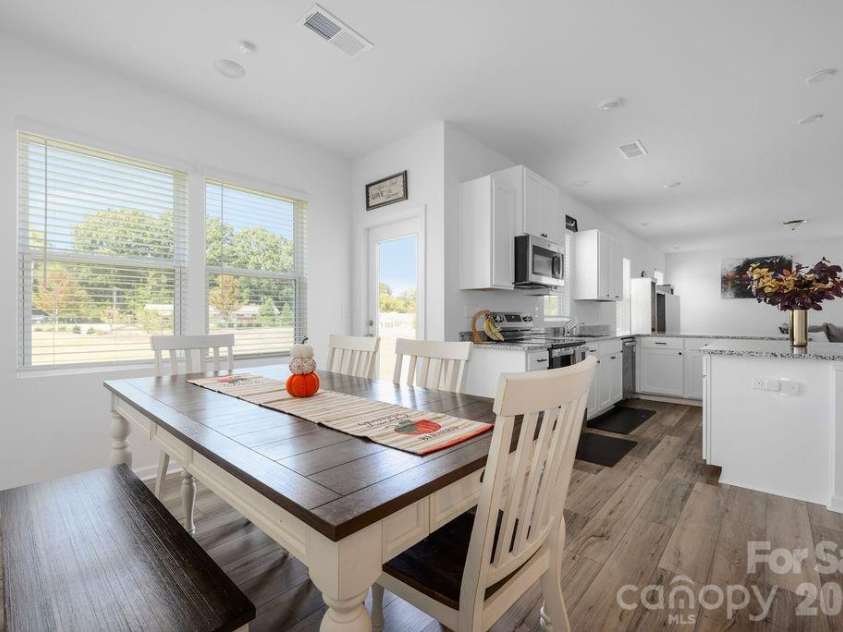 2624 Clipper Court, Concord, NC 28027.  MLS# CAR4423548, YatesRealty ID 52066. 