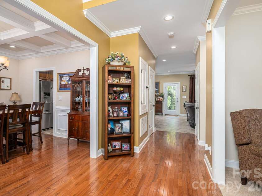4708 McDade Lane, Gastonia, NC 28056.  MLS# CAR4423980, YatesRealty ID 52068. 