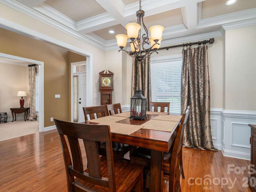 4708 McDade Lane, Gastonia, NC 28056.  MLS# CAR4423980, YatesRealty ID 52068. 