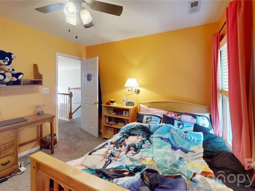 1606 Thornblade Ridge Drive, Matthews, NC 28105.  MLS# CAR4424953, YatesRealty ID 52073. 