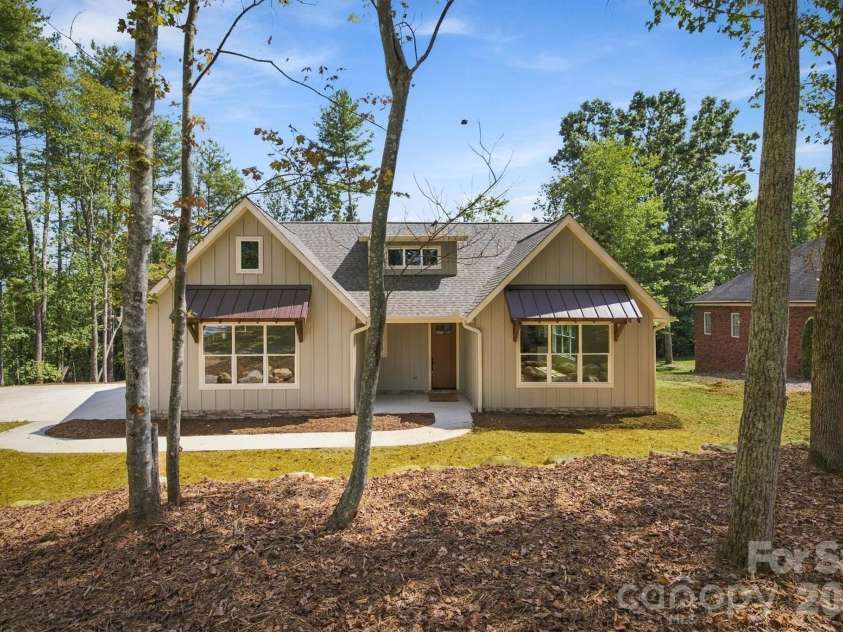1062 Faith Court, Morganton, NC 28655.  MLS# CAR4425222, YatesRealty ID 52074. 