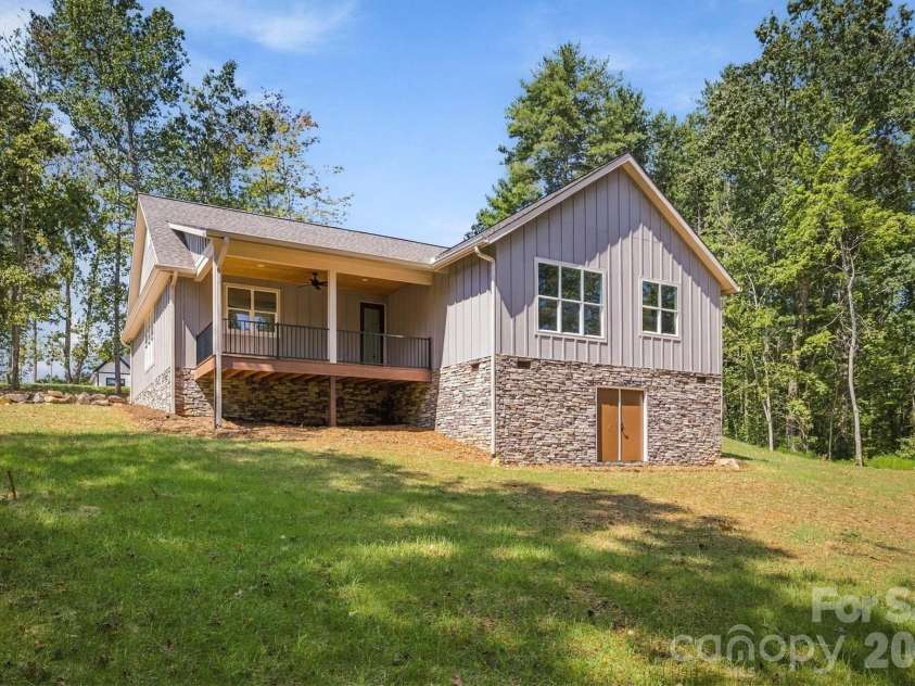 1062 Faith Court, Morganton, NC 28655.  MLS# CAR4425222, YatesRealty ID 52074. 