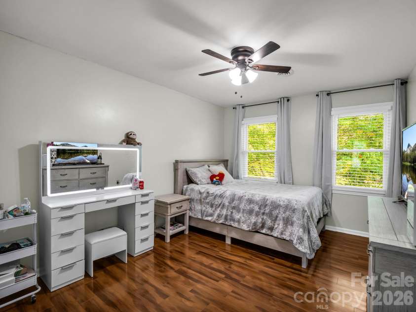 215 Hillcrest Drive, Columbus, NC 28722.  MLS# CAR4424908, YatesRealty ID 52075. 3rd bedroom