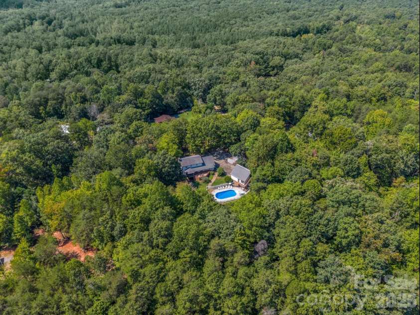 215 Hillcrest Drive, Columbus, NC 28722.  MLS# CAR4424908, YatesRealty ID 52075. 
