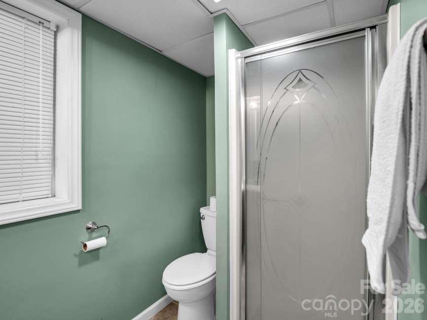 215 Hillcrest Drive, Columbus, NC 28722.  MLS# CAR4424908, YatesRealty ID 52075. Basement full bath