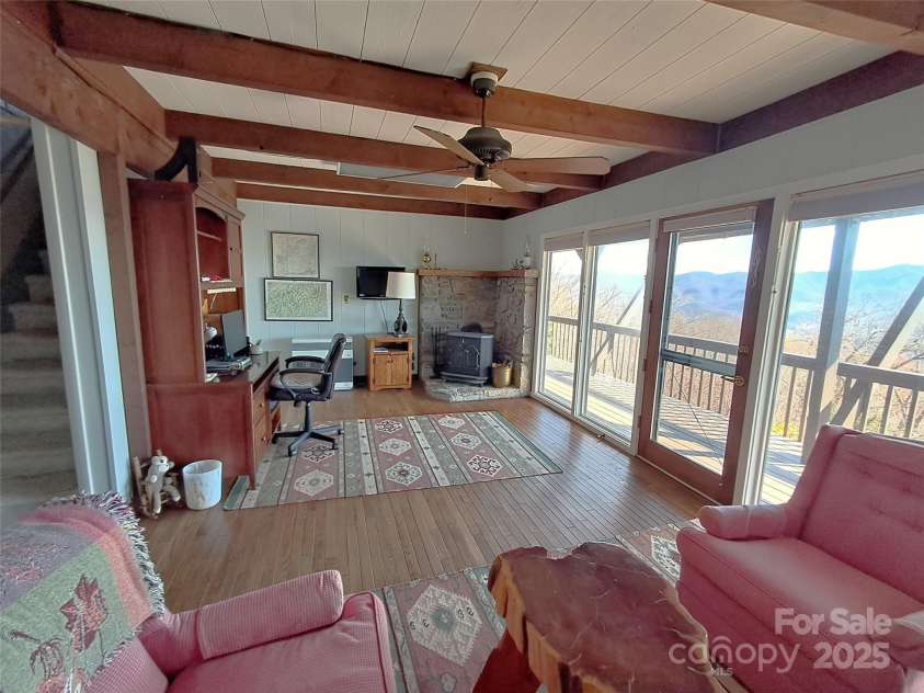 514 Skyridge Drive, Clyde, NC 28721.  MLS# CAR4196060, YatesRealty ID 5208. 