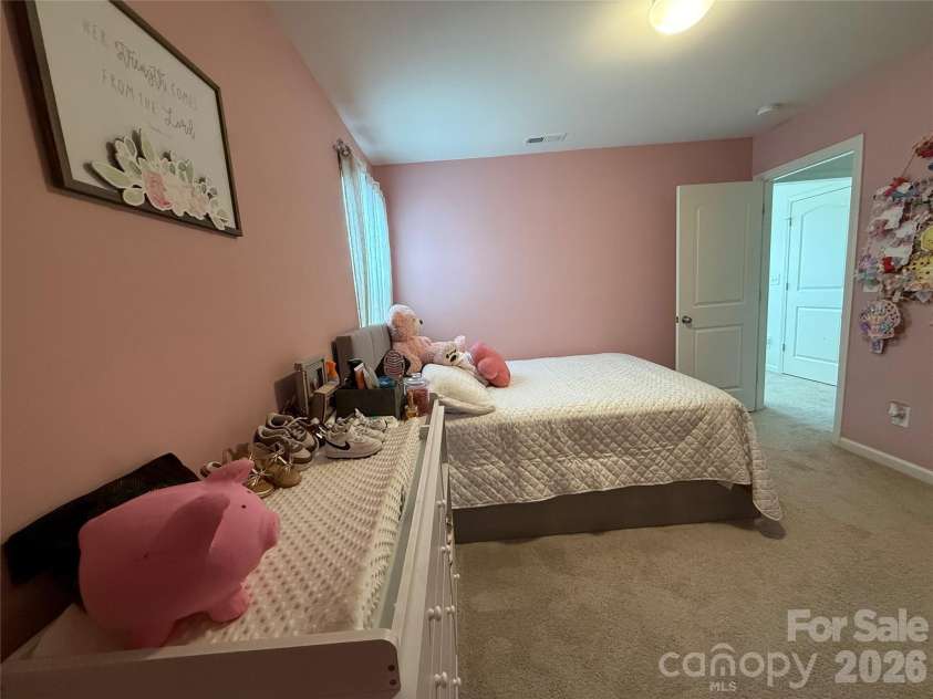 129 Mooring Drive, Statesville, NC 28677.  MLS# CAR4410361, YatesRealty ID 52080. 