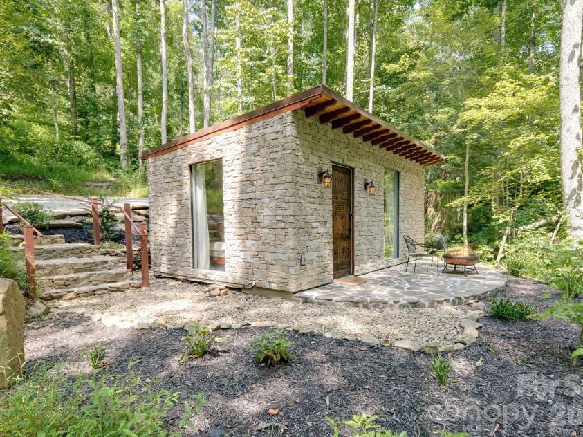 44 Azura None, Weaverville, NC 28787.  MLS# CAR4424758, YatesRealty ID 52081. 