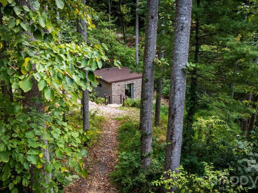 44 Azura None, Weaverville, NC 28787.  MLS# CAR4424758, YatesRealty ID 52081. 