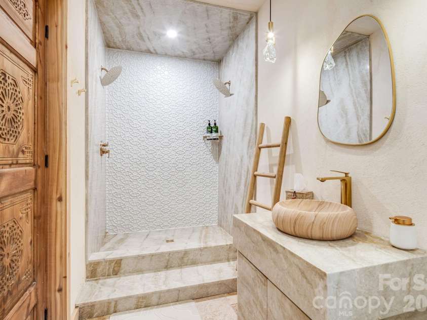 44 Azura None, Weaverville, NC 28787.  MLS# CAR4424758, YatesRealty ID 52081. 