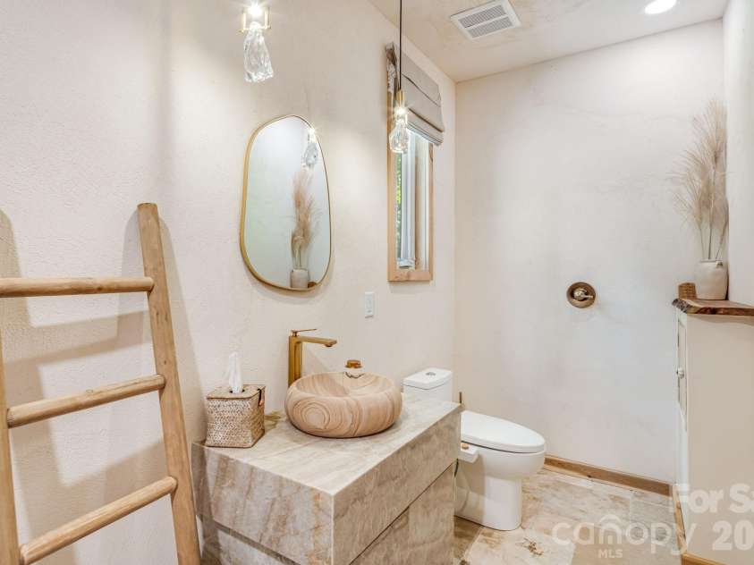 44 Azura None, Weaverville, NC 28787.  MLS# CAR4424758, YatesRealty ID 52081. 