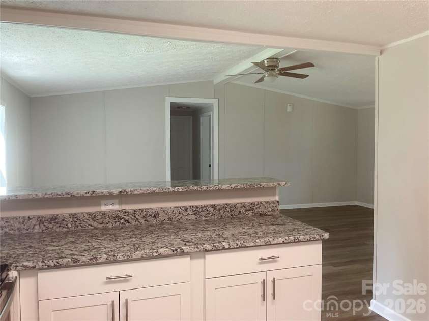 204 Conifer Drive, Statesville, NC 28625.  MLS# CAR4426663, YatesRealty ID 52085. 