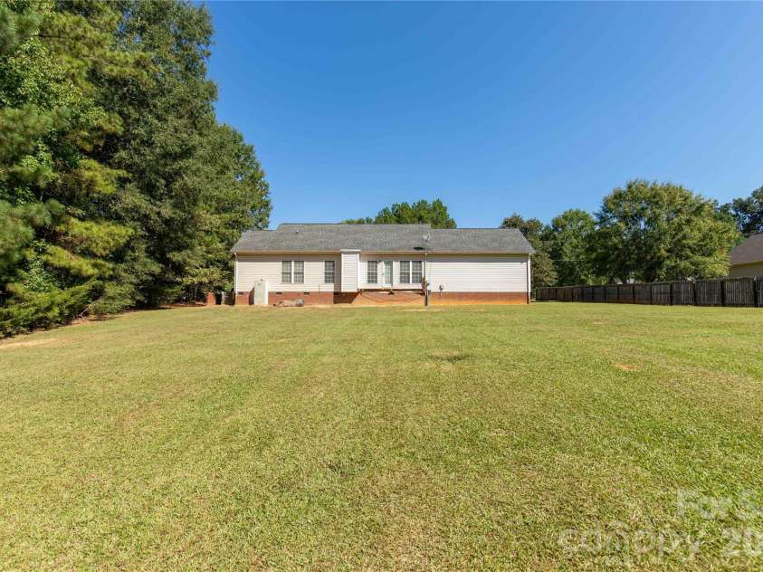 4122 Fletcher Funderburk Road, Lancaster, SC 29720.  MLS# CAR4426486, YatesRealty ID 52086. 