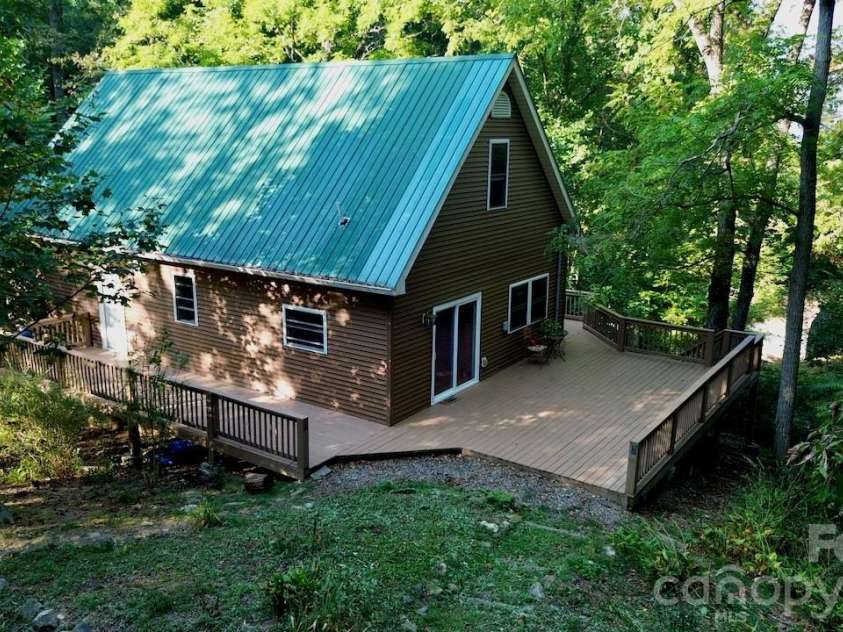 278 Kelses Valley Drive, Mars Hill, NC 28754.  MLS# CAR4417135, YatesRealty ID 52088. 