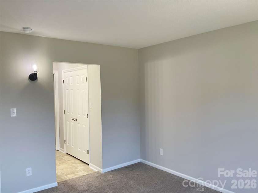 2116 Main Street, Kannapolis, NC 28081.  MLS# CAR4426676, YatesRealty ID 52089. 