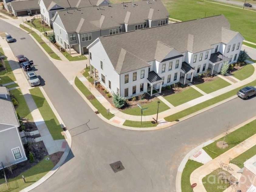 10032 Trailhead Way, Huntersville, NC 28078.  MLS# CAR4356498, YatesRealty ID 5209. 