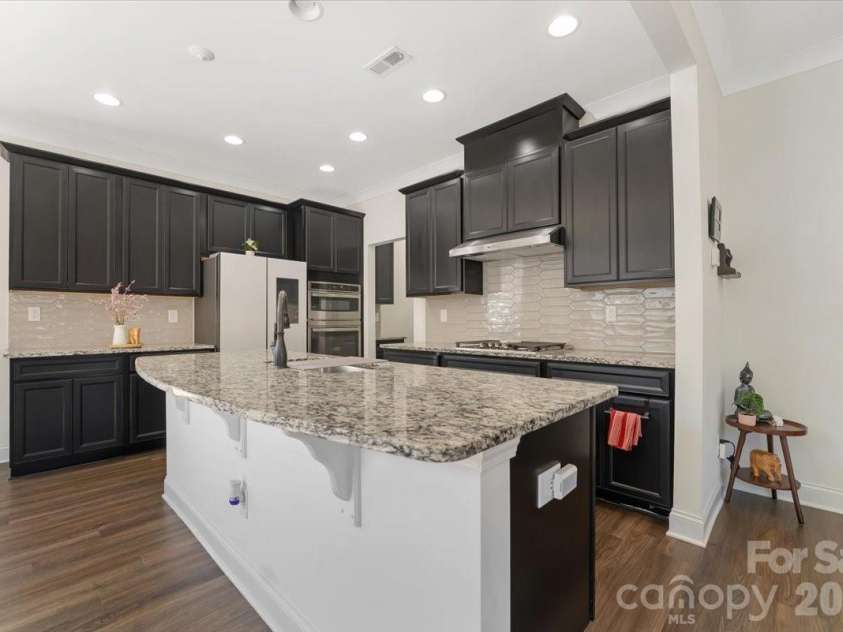 10032 Trailhead Way, Huntersville, NC 28078.  MLS# CAR4356498, YatesRealty ID 5209. 