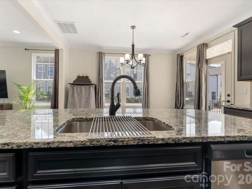 10032 Trailhead Way, Huntersville, NC 28078.  MLS# CAR4356498, YatesRealty ID 5209. 