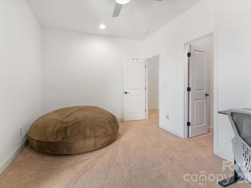 10032 Trailhead Way, Huntersville, NC 28078.  MLS# CAR4356498, YatesRealty ID 5209. 