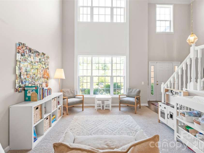 7606 Dinniston Drive, Huntersville, NC 28078.  MLS# CAR4422908, YatesRealty ID 52090. 